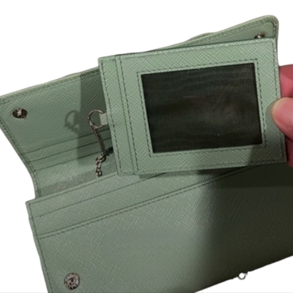 PRADA Green Fiocco Bow Saffiano Leather Long Wallet - Picture 7 of 9